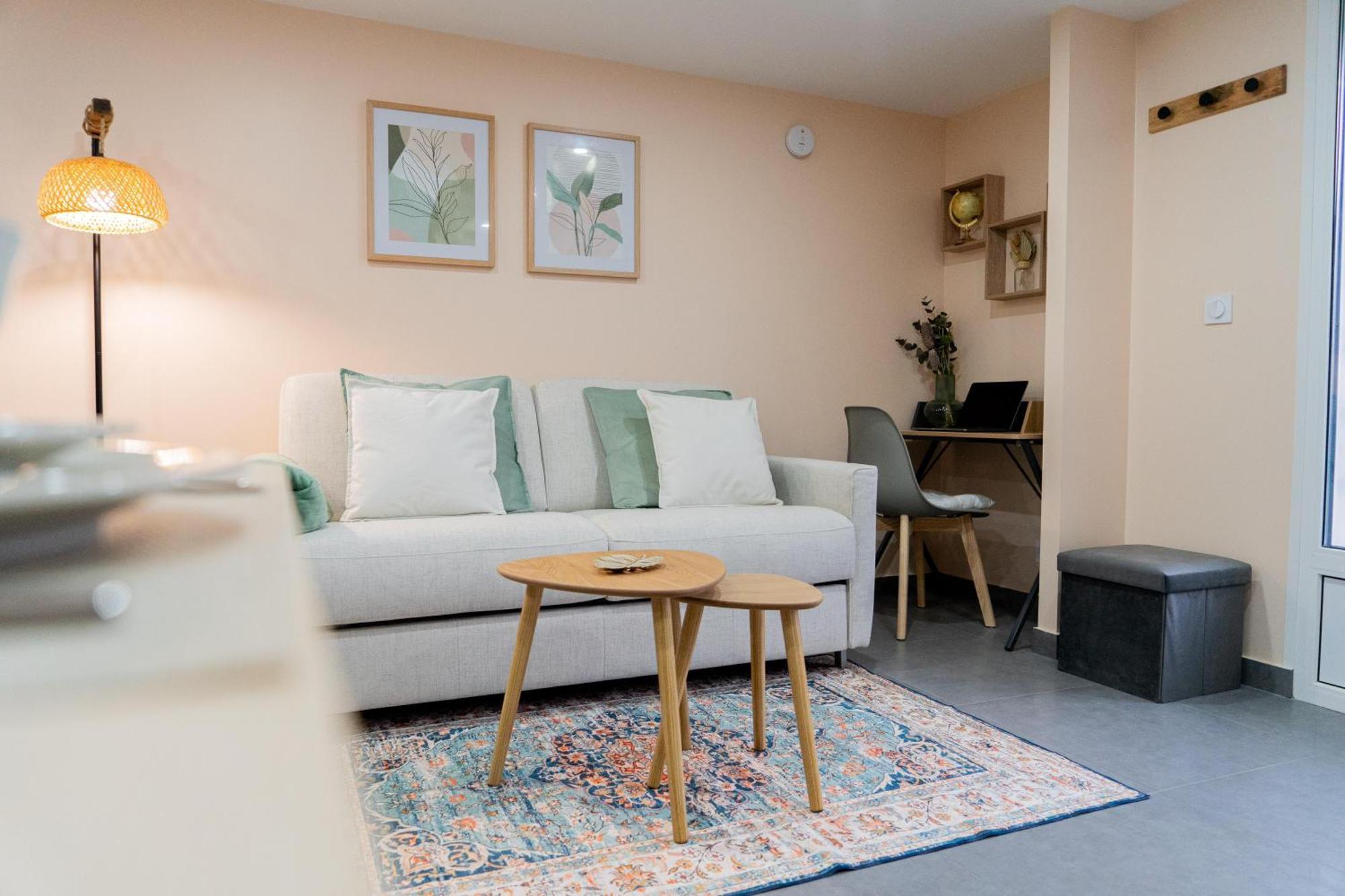 Appartement Cosy Le Lys Vert A 40Mn De Paris Dammarie le Lys Bagian luar foto